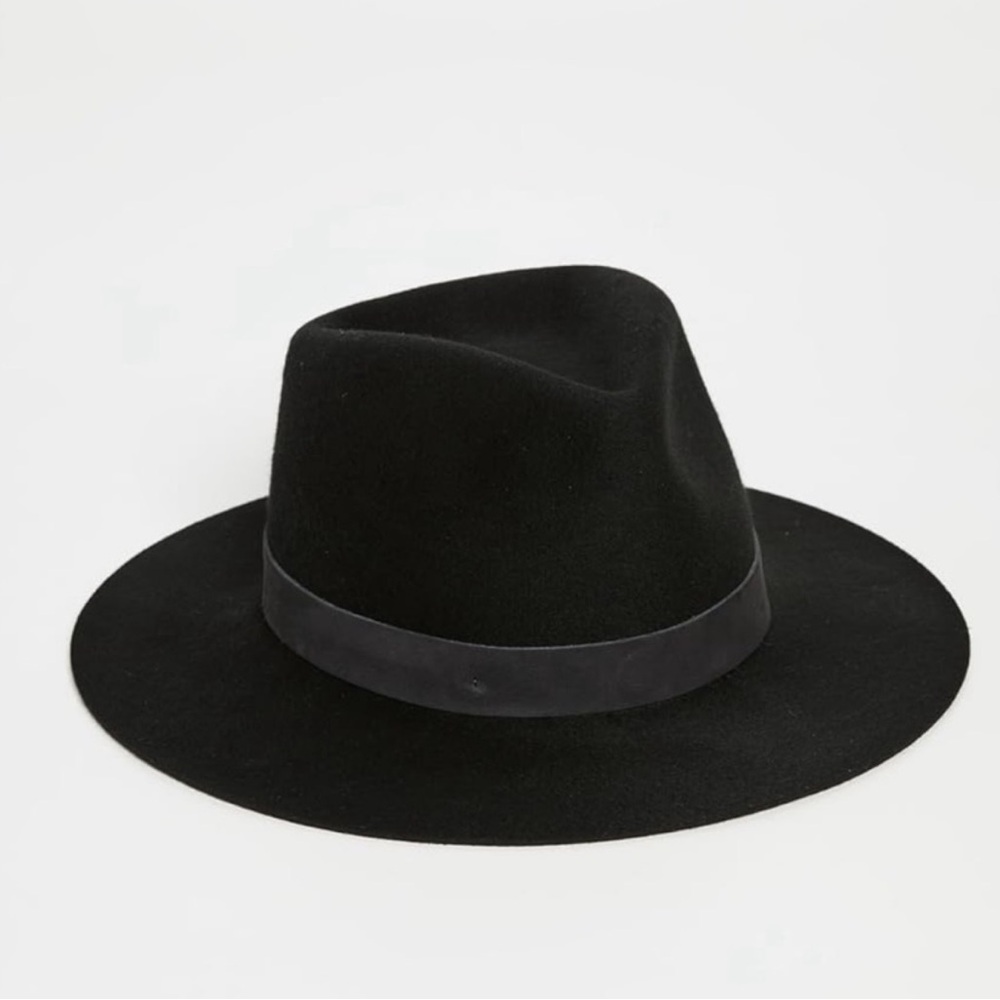 Janessa Leone packable Luca wool hat sz small